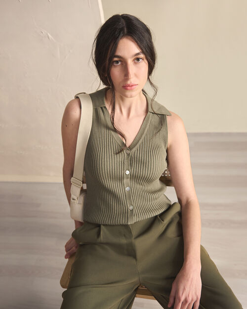 Chaleco Con Botones Olivo